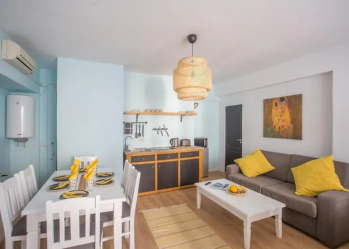 Garden By Urbanesq Апартаменти Бухарест