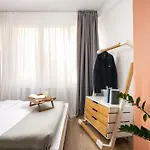 Apartment Garden By Urbanesq - Completely Renovated 2026 Bucharest