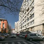 Garden By Urbanesq - Completely Renovated 2026 *